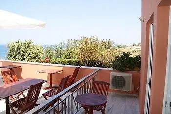 Kanakis Blue Beach Apartments Petres