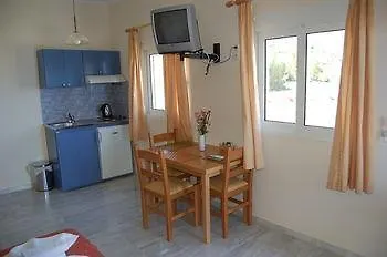Kanakis Blue Beach Apartments Petres  Aparthotel